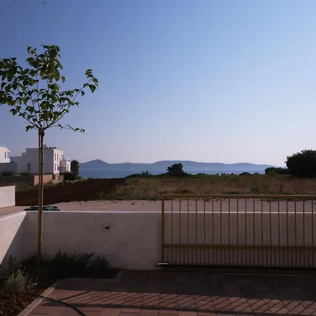 Apartment Seaside Serenity 
