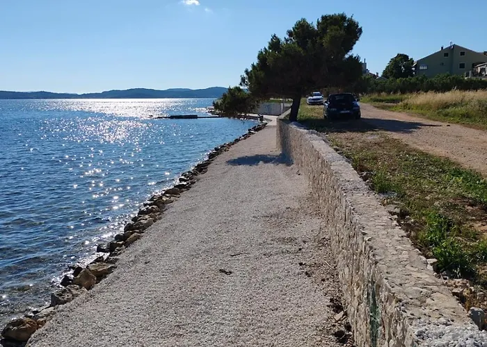 Seaside Serenity 
